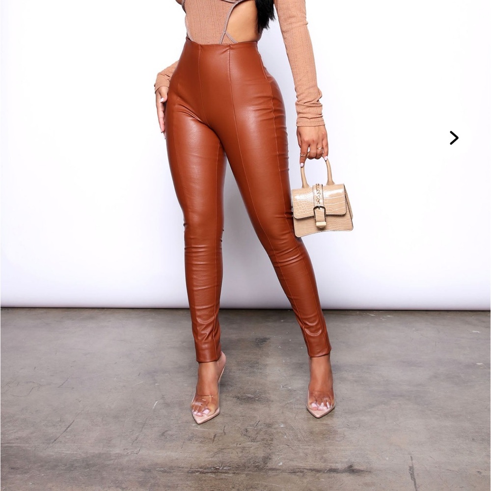 Fashion Nova Brown Leggings Chic Style